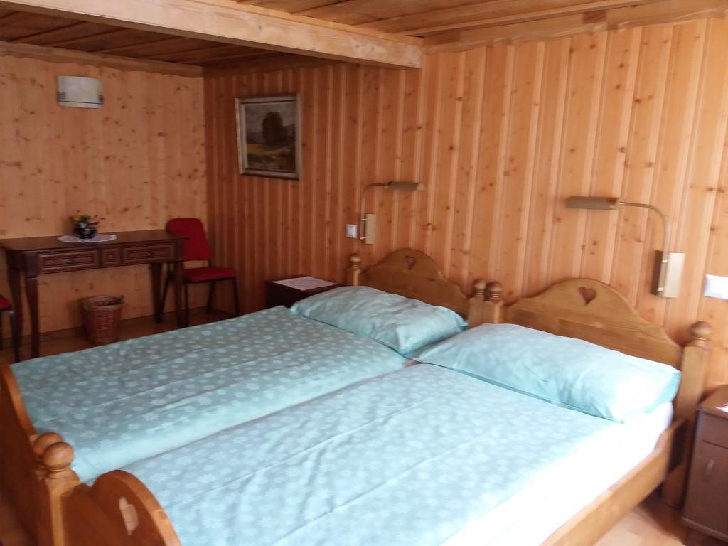 Hotel Du Chamois L'Etivaz Exteriör bild