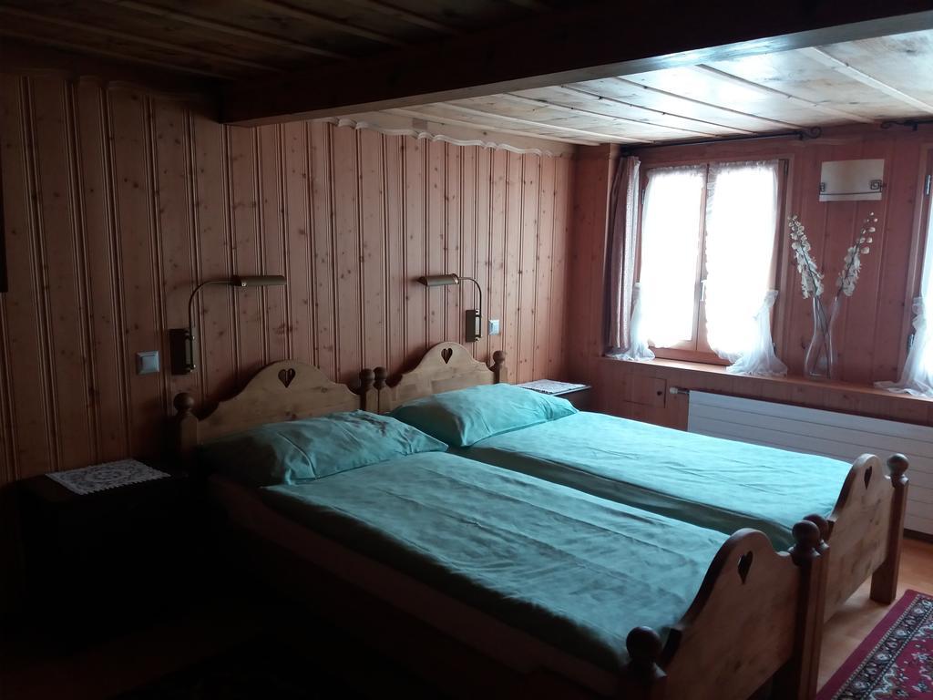 Hotel Du Chamois L'Etivaz Exteriör bild