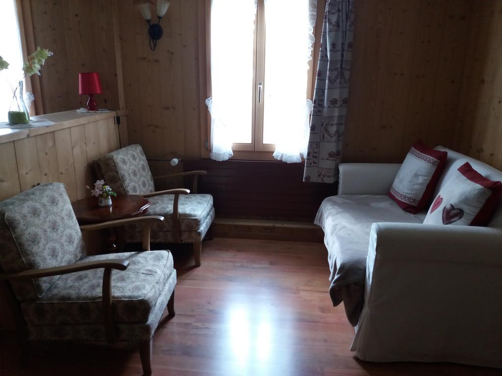 Hotel Du Chamois L'Etivaz Exteriör bild